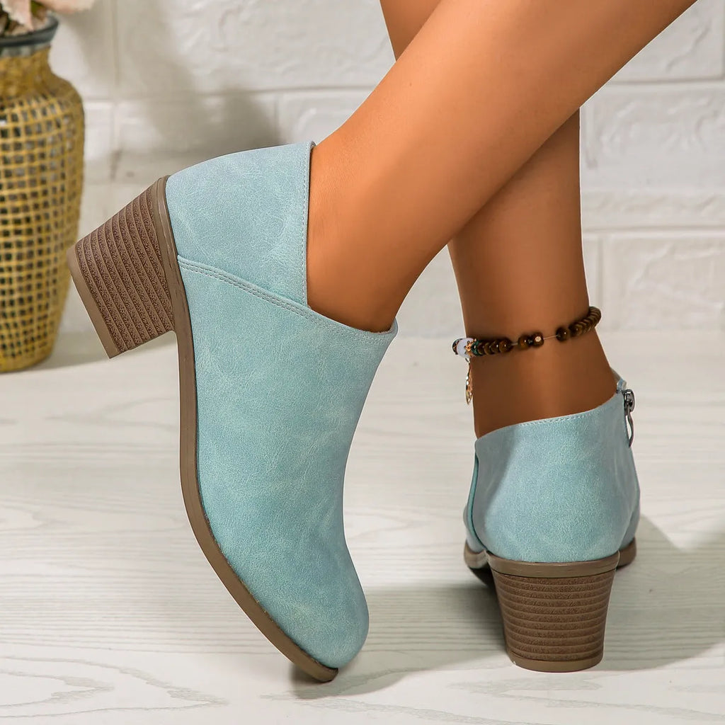 Women's chunky heel round toe ankle boots with side zipper in synthetic leather, black colour