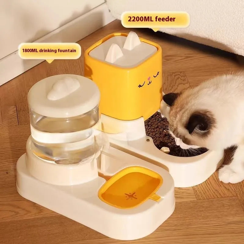 4000ML automatic pet feeder and water dispenser in PP with cream yellow tractor design