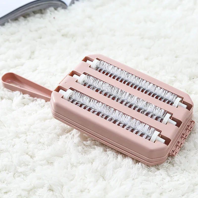Plastic electrostatic dusting brush for bed sheet, quilt, sofa, and carpet hair removal, blue pink purple