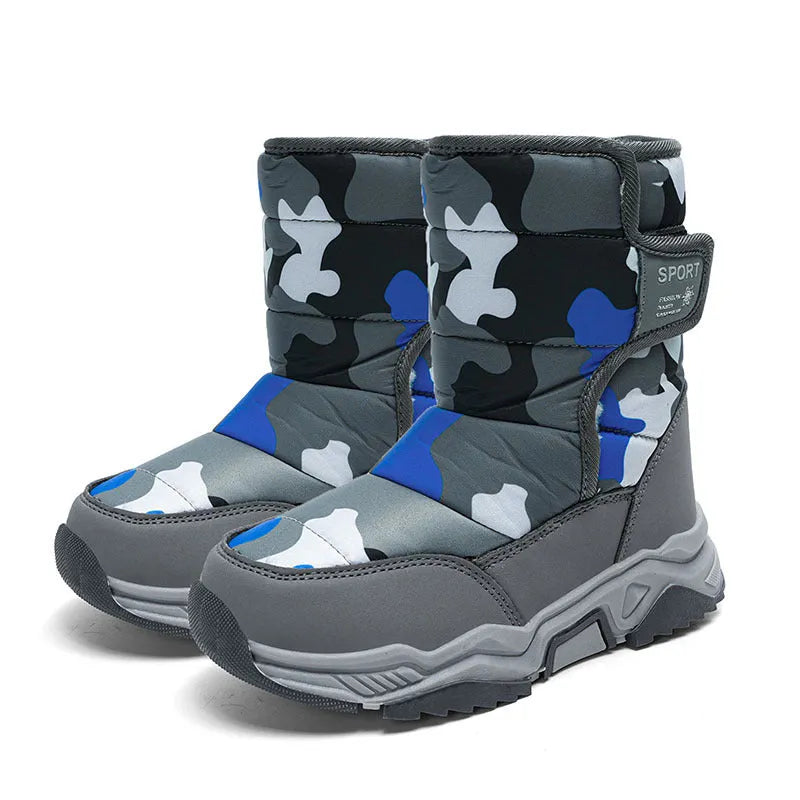 Kids high-top camouflage boots in cotton with hook and loop fastening, unisex sports style, sizes 26-38