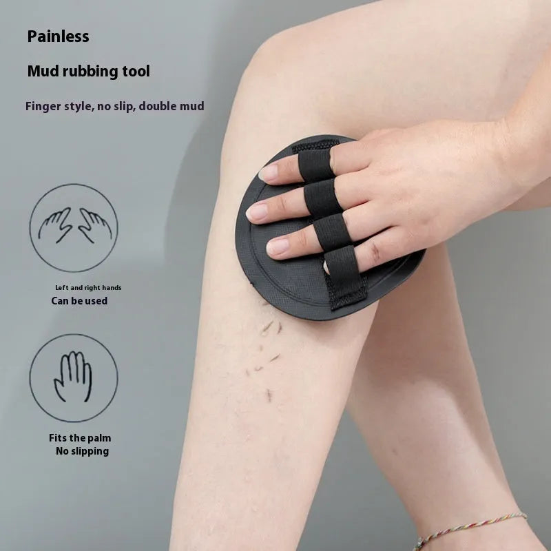 Rubber bath towel finger grip accessory with round cake pattern design