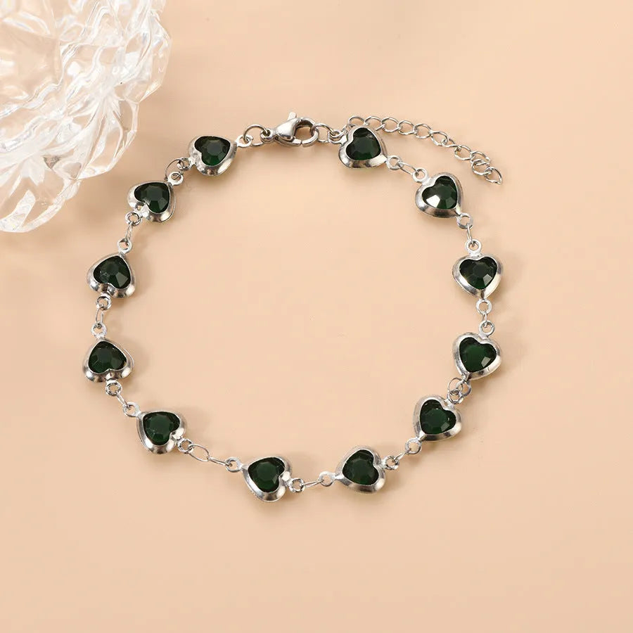 Geometric heart-shaped stainless steel bracelet with colourful electroplated finish