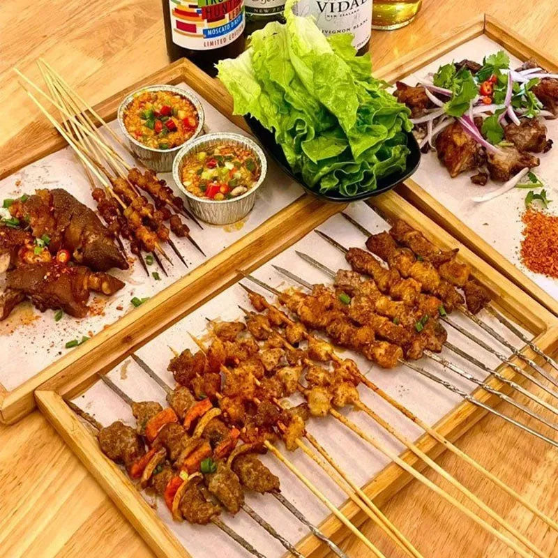 Square bamboo barbecue tray with brown wooden handle for food service