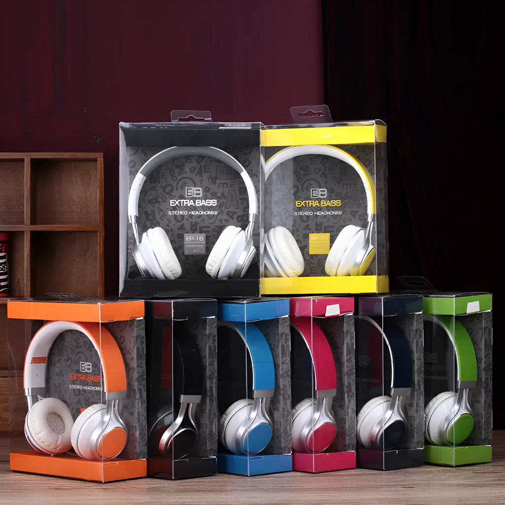 Wired head-mounted gaming headset with heavy bass and microphone in black
