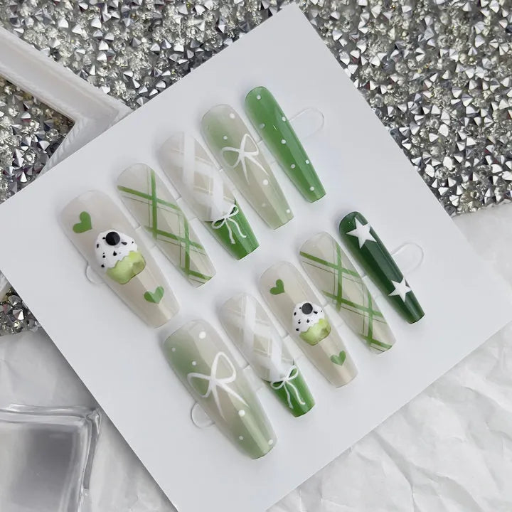 40-piece ice cream nail sticker set with glossy sealing layer in four colours