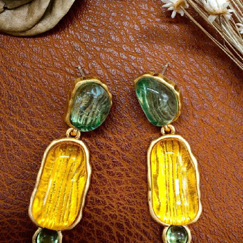 Retro gold electroplated alloy earrings for women, Chinese style irregular shape