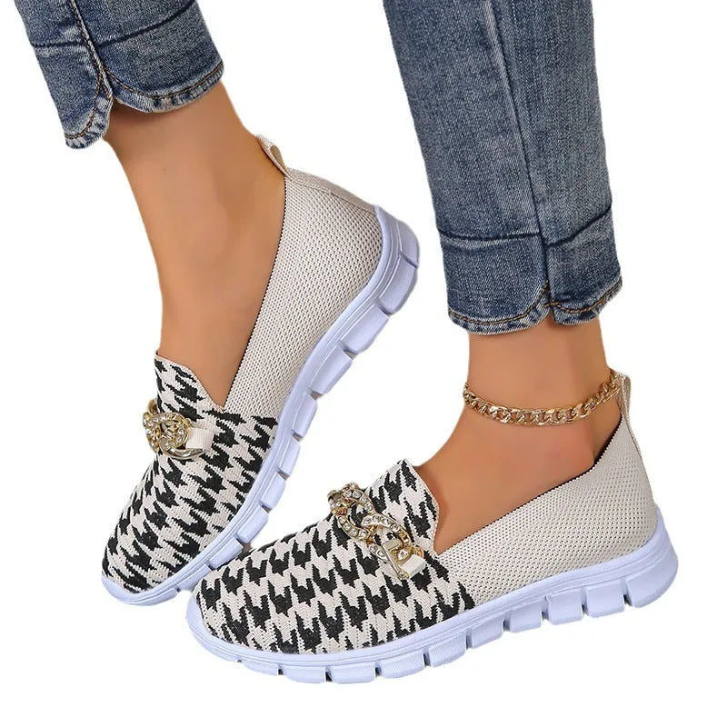 Casual Houndstooth Print Chain Mesh Shoes Summer Walking Sports Flat Shoes Women Breathable Loafers with Metal Detail Rubber Sole Low Heel Platform Round Toe