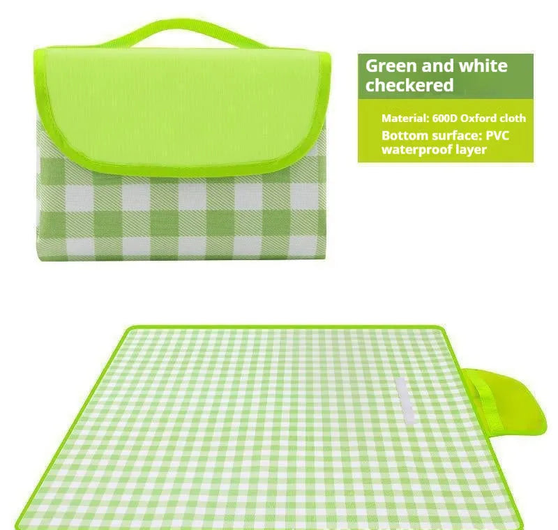 Thickened picnic mat in non-woven fabric or 600D Oxford cloth, 100x150cm to 200x300cm, yellow green red grid or flying leaves pattern