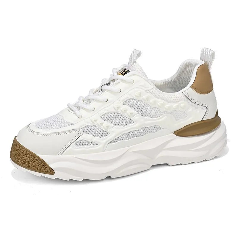 Men's solid colour breathable mesh shoes in white or black with round toe.
