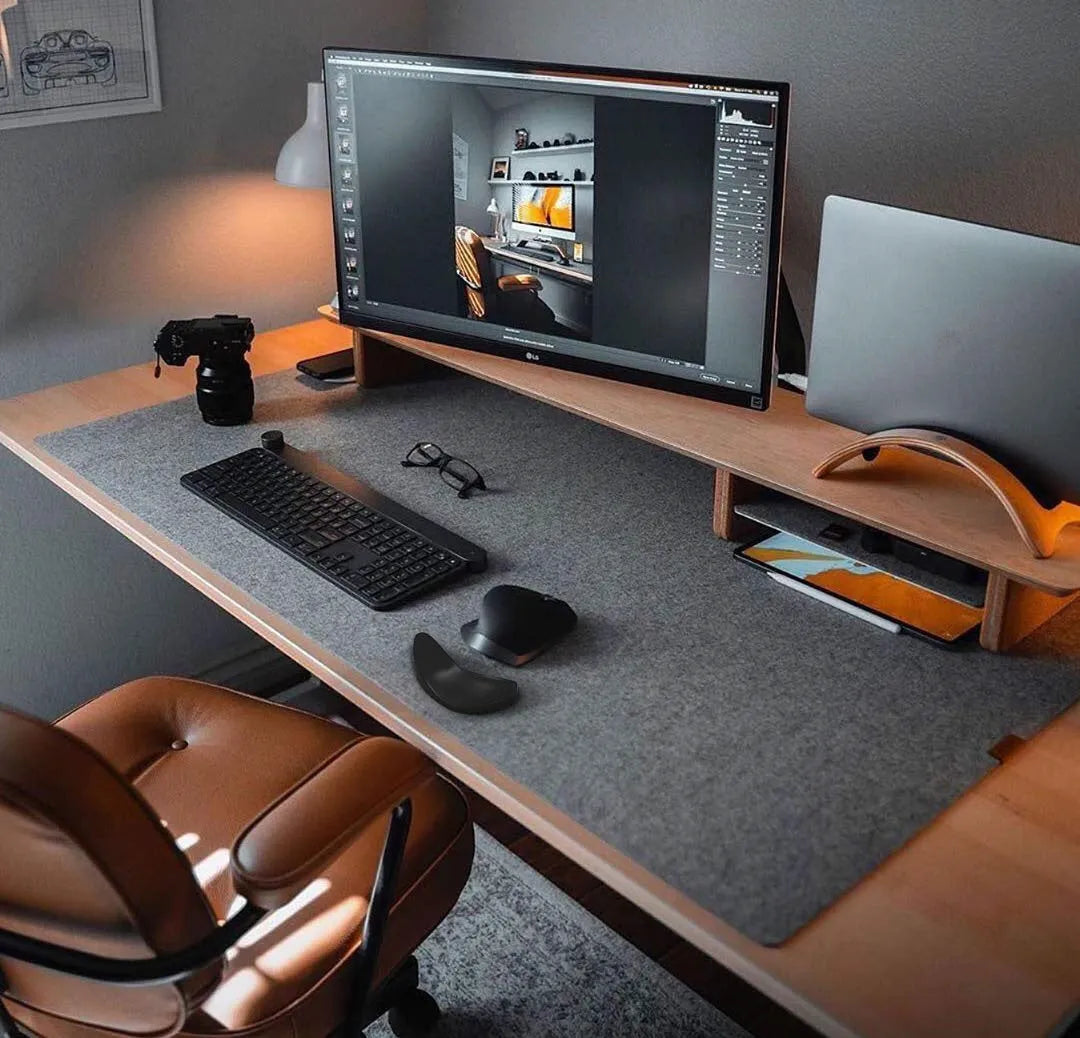 Ergonomic silicone gliding mouse wrist rest for right-handed use, black, 10 x 4.5 x 5 cm, on desk with computer mouse