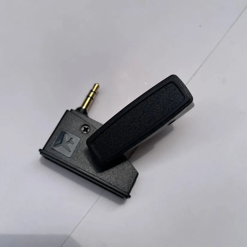 Aviation headphone plug with noise reduction, available in neutral or BOSE logo options