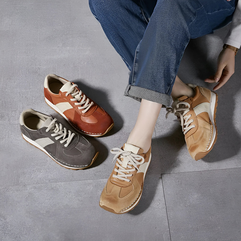 Classic retro casual sneaker in brown genuine cowhide leather with white non-slip rubber sole and low top design
