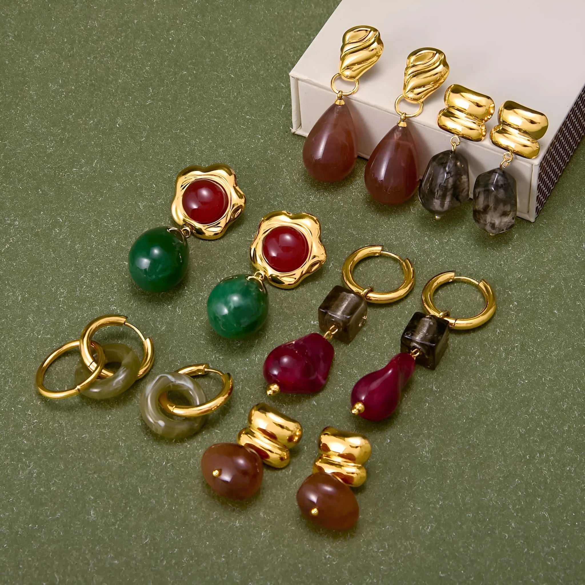 Geometric quadrilateral resin earrings with antique-style electroplated finish, women's jewellery