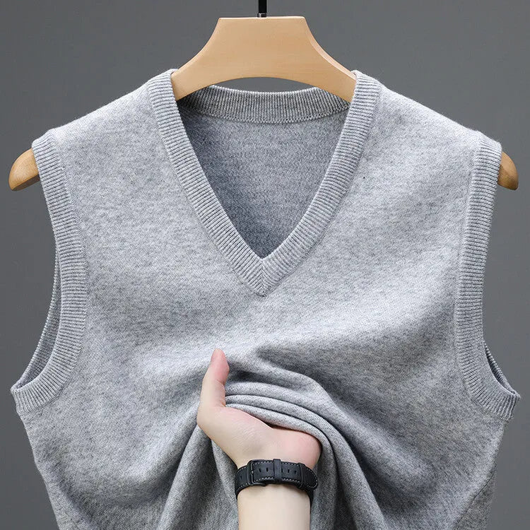 Wool men's V-neck sleeveless vest, thickened pullover in black, camel or grey, sizes M-4XL