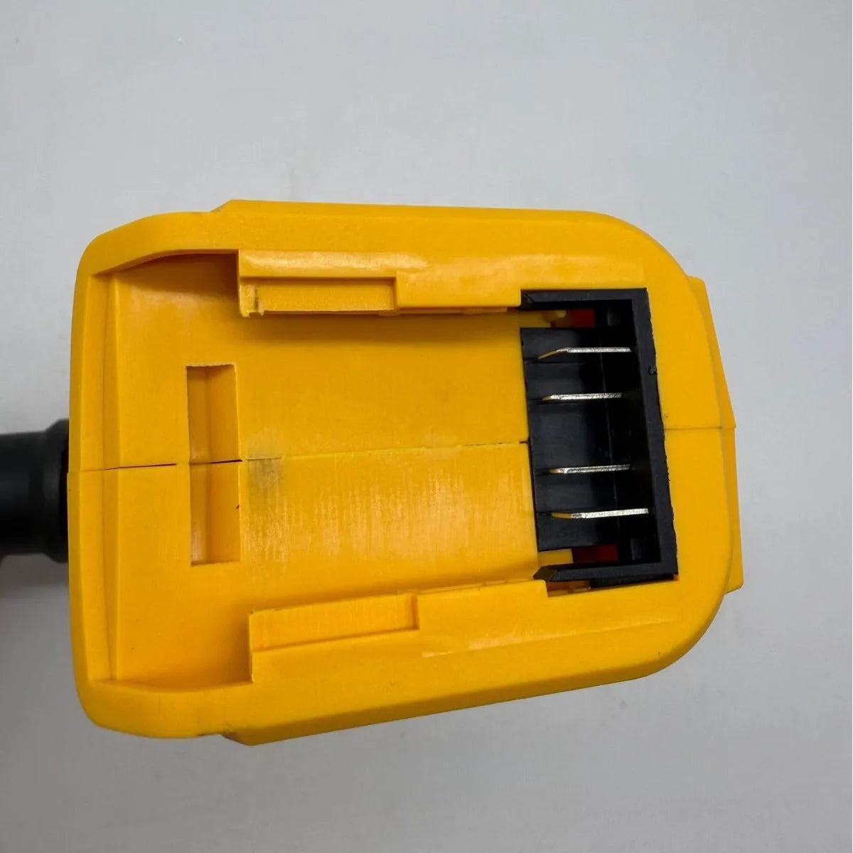 Handheld lithium battery dust blower with bare metal head for snow and debris removal